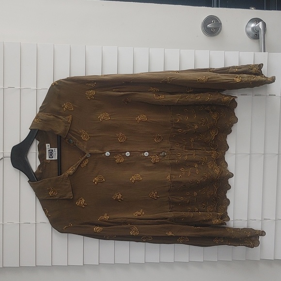 JOHNNY WAS Olive Green ROSES Embroidered Top - Picture 7 of 8